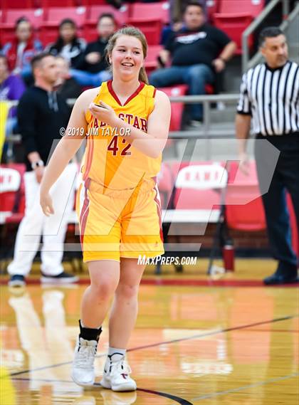 Thumbnail 2 in Chicken Express All-Star Classic photogallery.