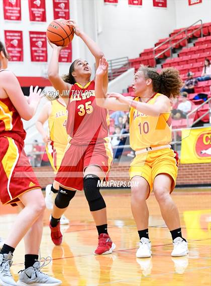 Thumbnail 1 in Chicken Express All-Star Classic photogallery.