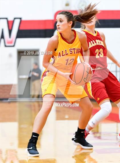 Thumbnail 3 in Chicken Express All-Star Classic photogallery.