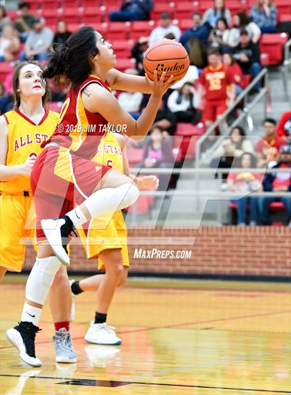 Thumbnail 1 in Chicken Express All-Star Classic photogallery.