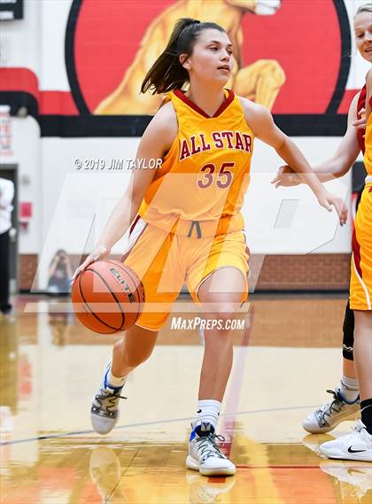 Thumbnail 2 in Chicken Express All-Star Classic photogallery.
