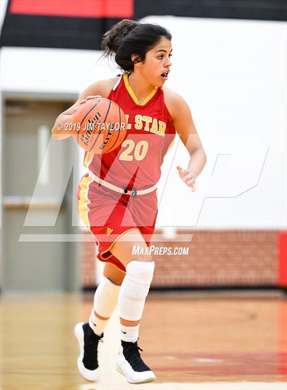 Thumbnail 2 in Chicken Express All-Star Classic photogallery.