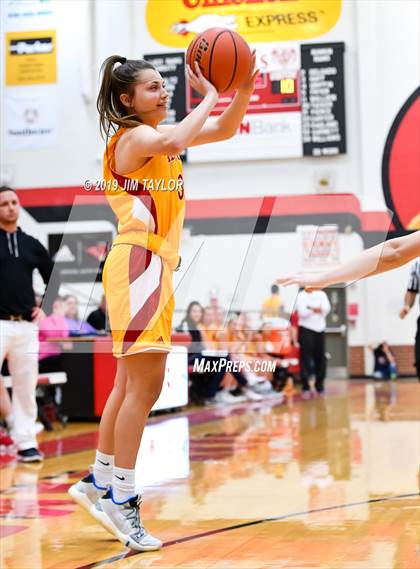 Thumbnail 1 in Chicken Express All-Star Classic photogallery.