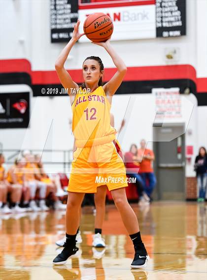 Thumbnail 1 in Chicken Express All-Star Classic photogallery.