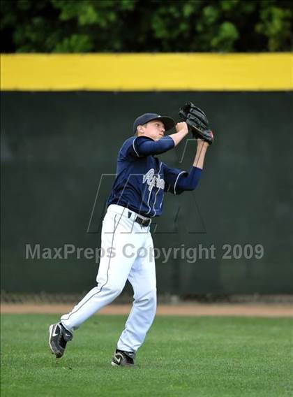 Thumbnail 3 in Aptos vs. Norco (Anderson Bat National Classic) photogallery.