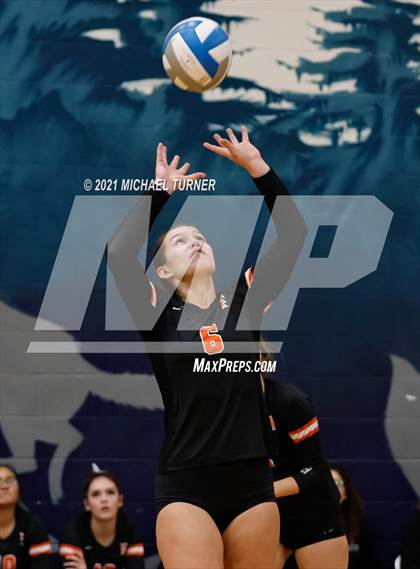 Thumbnail 1 in Kimberly vs Fruitland (3A State Tournament) photogallery.