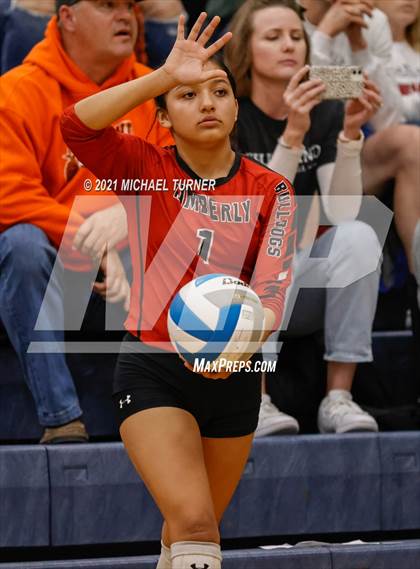 Thumbnail 1 in Kimberly vs Fruitland (3A State Tournament) photogallery.