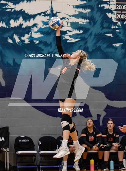 Thumbnail 1 in Kimberly vs Fruitland (3A State Tournament) photogallery.