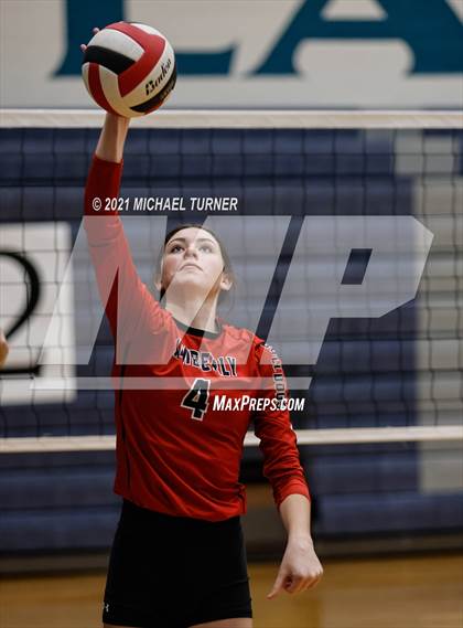 Thumbnail 3 in Kimberly vs Fruitland (3A State Tournament) photogallery.