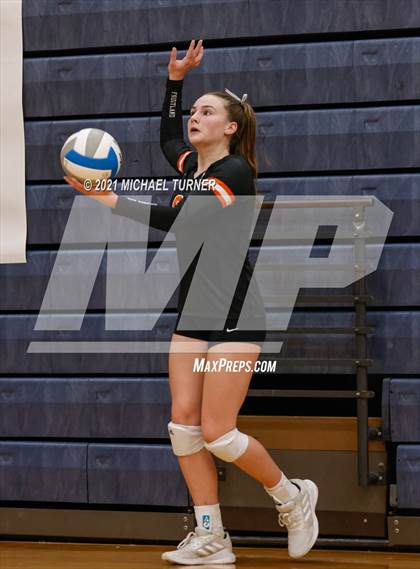 Thumbnail 1 in Kimberly vs Fruitland (3A State Tournament) photogallery.