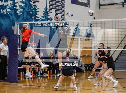 Thumbnail 3 in Kimberly vs Fruitland (3A State Tournament) photogallery.
