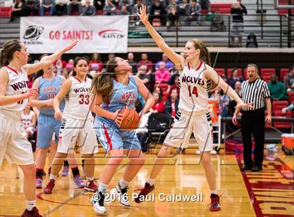 Thumbnail 3 in Mark Morris vs. Black Hills (WIAA 2A District Playoff) photogallery.
