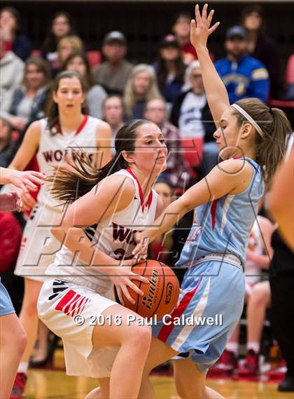 Thumbnail 2 in Mark Morris vs. Black Hills (WIAA 2A District Playoff) photogallery.