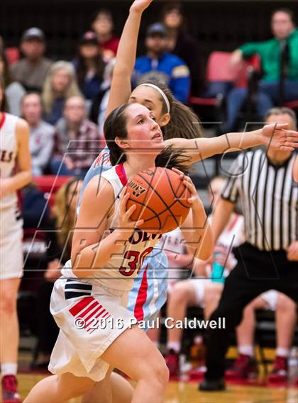 Thumbnail 3 in Mark Morris vs. Black Hills (WIAA 2A District Playoff) photogallery.