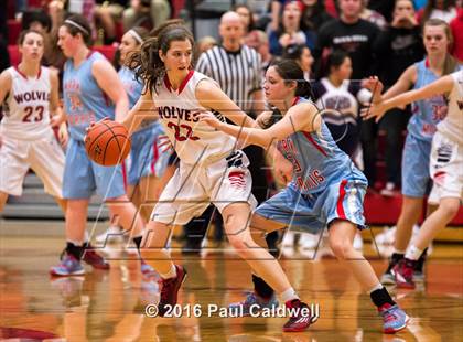 Thumbnail 3 in Mark Morris vs. Black Hills (WIAA 2A District Playoff) photogallery.