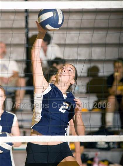 Thumbnail 1 in Downey vs West (Oakdale Invitational) photogallery.