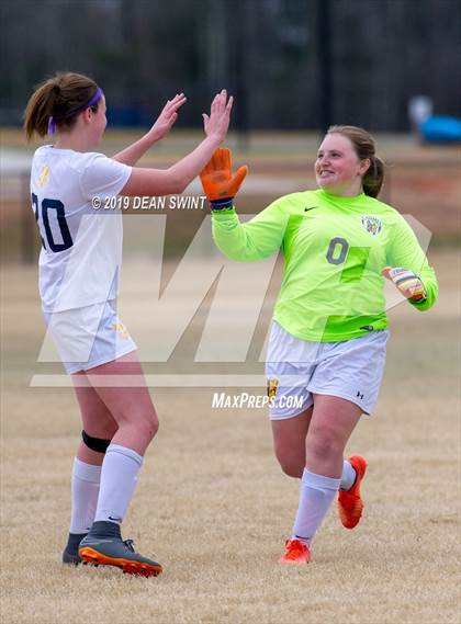 Thumbnail 2 in Carmel Christian @ York Prep photogallery.