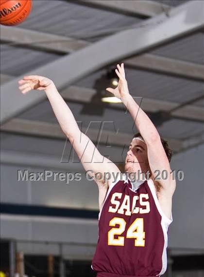Thumbnail 3 in Canterbury Episcopal vs. San Antonio Christian (Bracken Christian Tournament) photogallery.