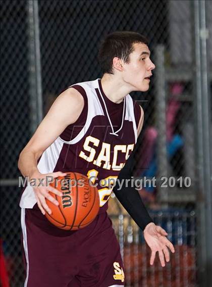 Thumbnail 2 in Canterbury Episcopal vs. San Antonio Christian (Bracken Christian Tournament) photogallery.