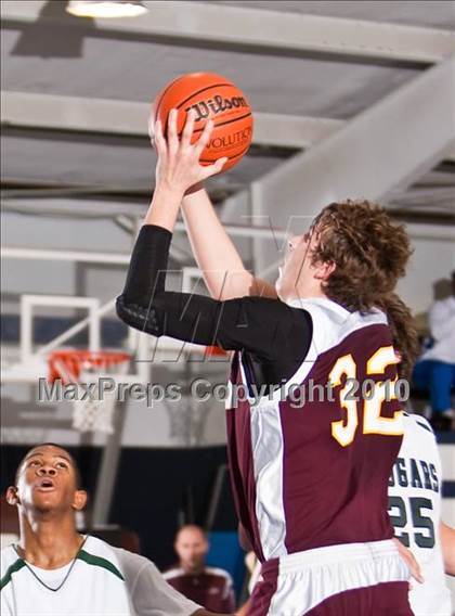 Thumbnail 3 in Canterbury Episcopal vs. San Antonio Christian (Bracken Christian Tournament) photogallery.