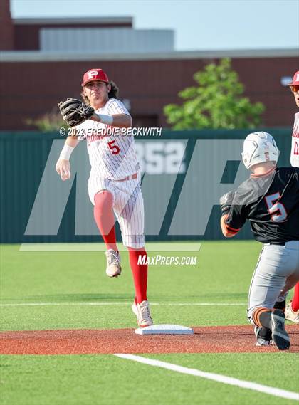 Thumbnail 1 in Grand Saline vs Pottsboro (UIL 3A Area Playoff) photogallery.
