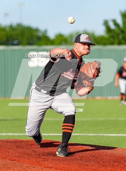 Thumbnail 3 in Grand Saline vs Pottsboro (UIL 3A Area Playoff) photogallery.