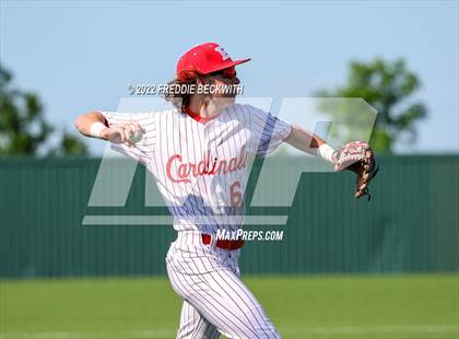 Thumbnail 1 in Grand Saline vs Pottsboro (UIL 3A Area Playoff) photogallery.
