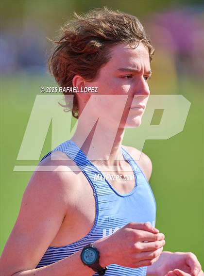 Thumbnail 1 in Rosehill Eagles Relays (3200M) photogallery.