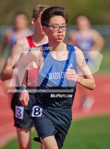 Thumbnail 2 in Rosehill Eagles Relays (3200M) photogallery.