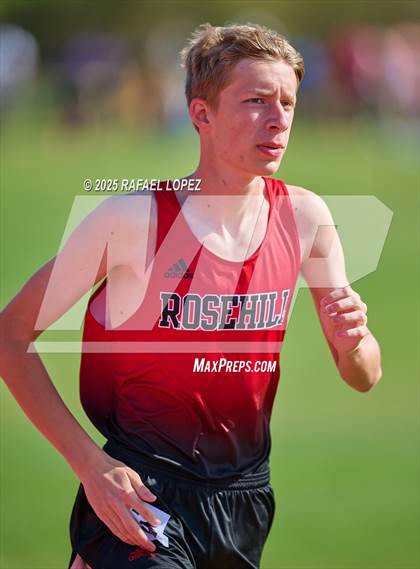 Thumbnail 3 in Rosehill Eagles Relays (3200M) photogallery.