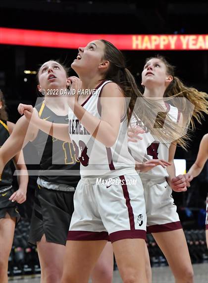Thumbnail 3 in Golden vs. Green Mountain photogallery.