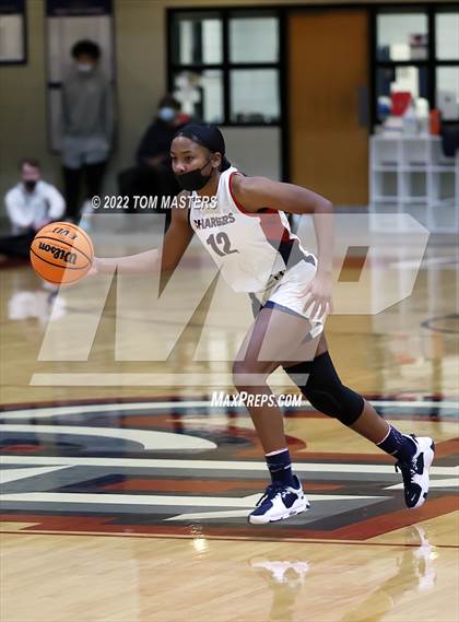 Thumbnail 1 in Charlotte Catholic @ Providence Day photogallery.