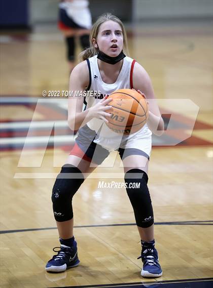 Thumbnail 2 in Charlotte Catholic @ Providence Day photogallery.