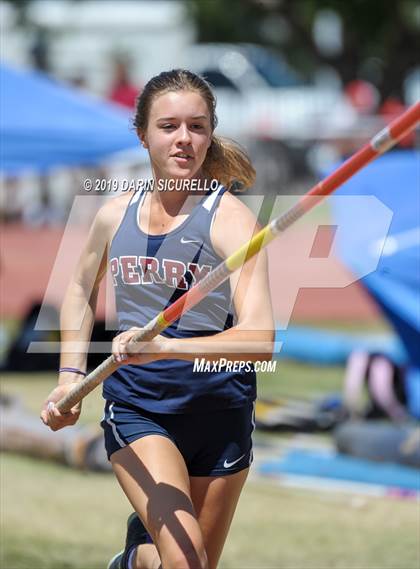 Thumbnail 2 in AIA Track & Field Championships (Girls Pole Vault) photogallery.