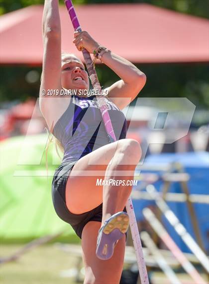 Thumbnail 3 in AIA Track & Field Championships (Girls Pole Vault) photogallery.