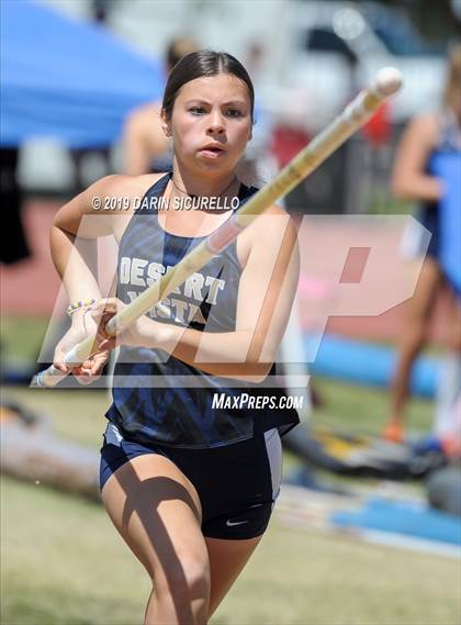 Thumbnail 3 in AIA Track & Field Championships (Girls Pole Vault) photogallery.
