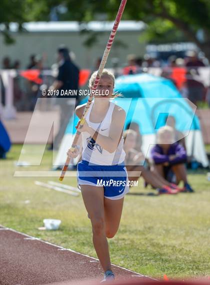 Thumbnail 3 in AIA Track & Field Championships (Girls Pole Vault) photogallery.