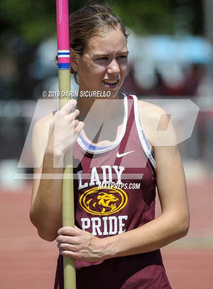 Thumbnail 2 in AIA Track & Field Championships (Girls Pole Vault) photogallery.