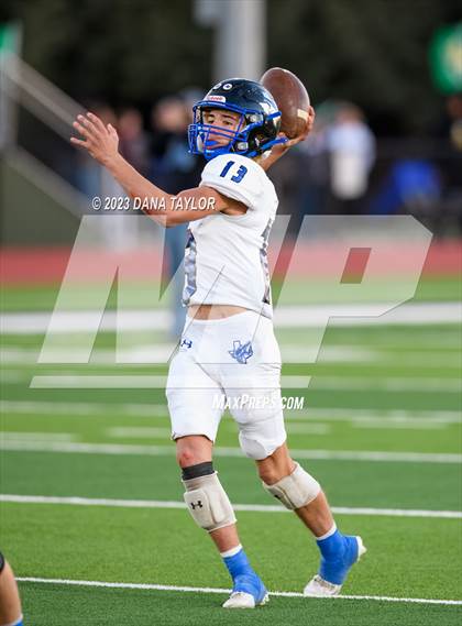 Thumbnail 3 in Oglesby vs Richland Springs (UIL 1A State Semifinal) photogallery.