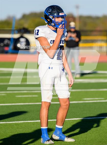 Thumbnail 3 in Oglesby vs Richland Springs (UIL 1A State Semifinal) photogallery.