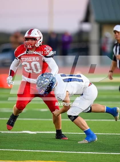 Thumbnail 1 in Oglesby vs Richland Springs (UIL 1A State Semifinal) photogallery.