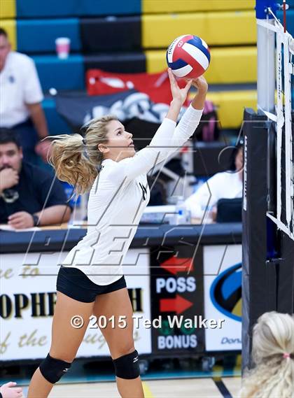 Thumbnail 1 in Archbishop Mitty vs. Mountain View (CIF CCS D2 Semifinal) photogallery.