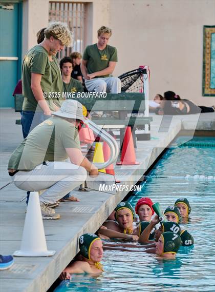 Thumbnail 2 in JV: Oxnard @ Santa Barbara photogallery.