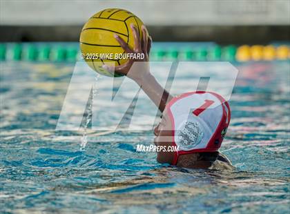 Thumbnail 1 in JV: Oxnard @ Santa Barbara photogallery.