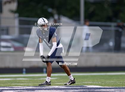 Thumbnail 3 in Everett @ East Lansing photogallery.