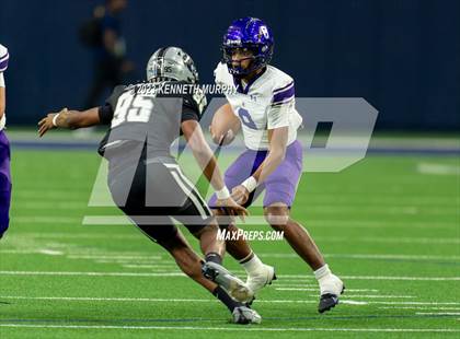 Thumbnail 2 in Anna vs. Panther Creek (UIL 4A D1 Regional Playoff) photogallery.