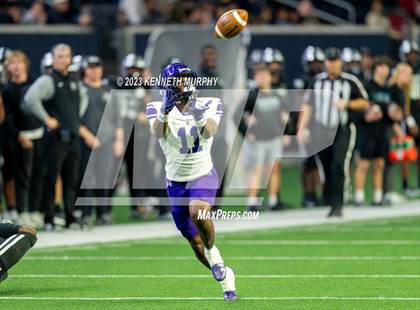 Thumbnail 1 in Anna vs. Panther Creek (UIL 4A D1 Regional Playoff) photogallery.