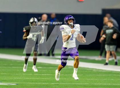 Thumbnail 3 in Anna vs. Panther Creek (UIL 4A D1 Regional Playoff) photogallery.