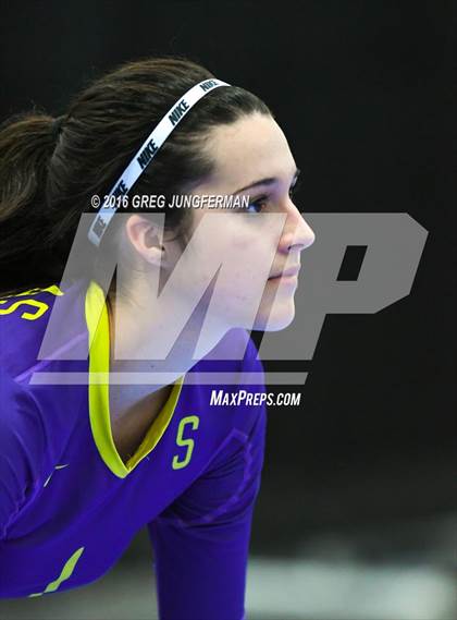 Thumbnail 2 in Notre Dame vs. Salinas (Tiger Cup Invitational) photogallery.