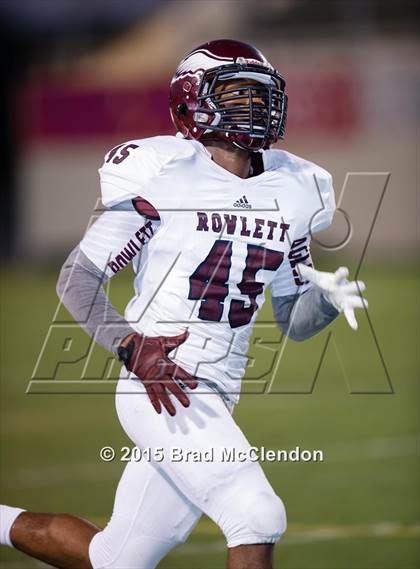 Thumbnail 3 in Rowlett vs Lake Highlands photogallery.